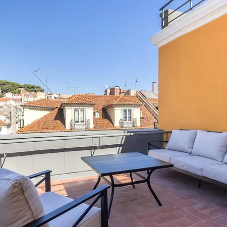 Chiado Terrace & Castle View 2br By Lovelystay * Lissabon